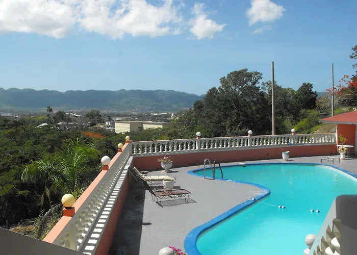 Verney House 3*
